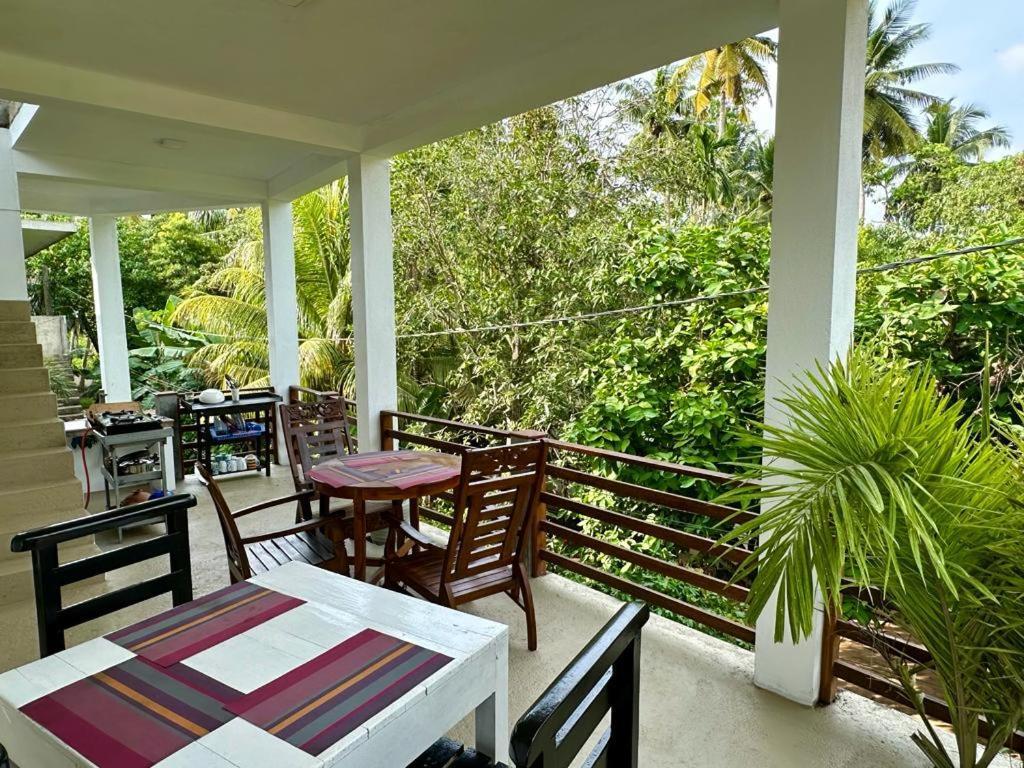Siyon Yula - Guest House Hikkaduwa Exterior foto