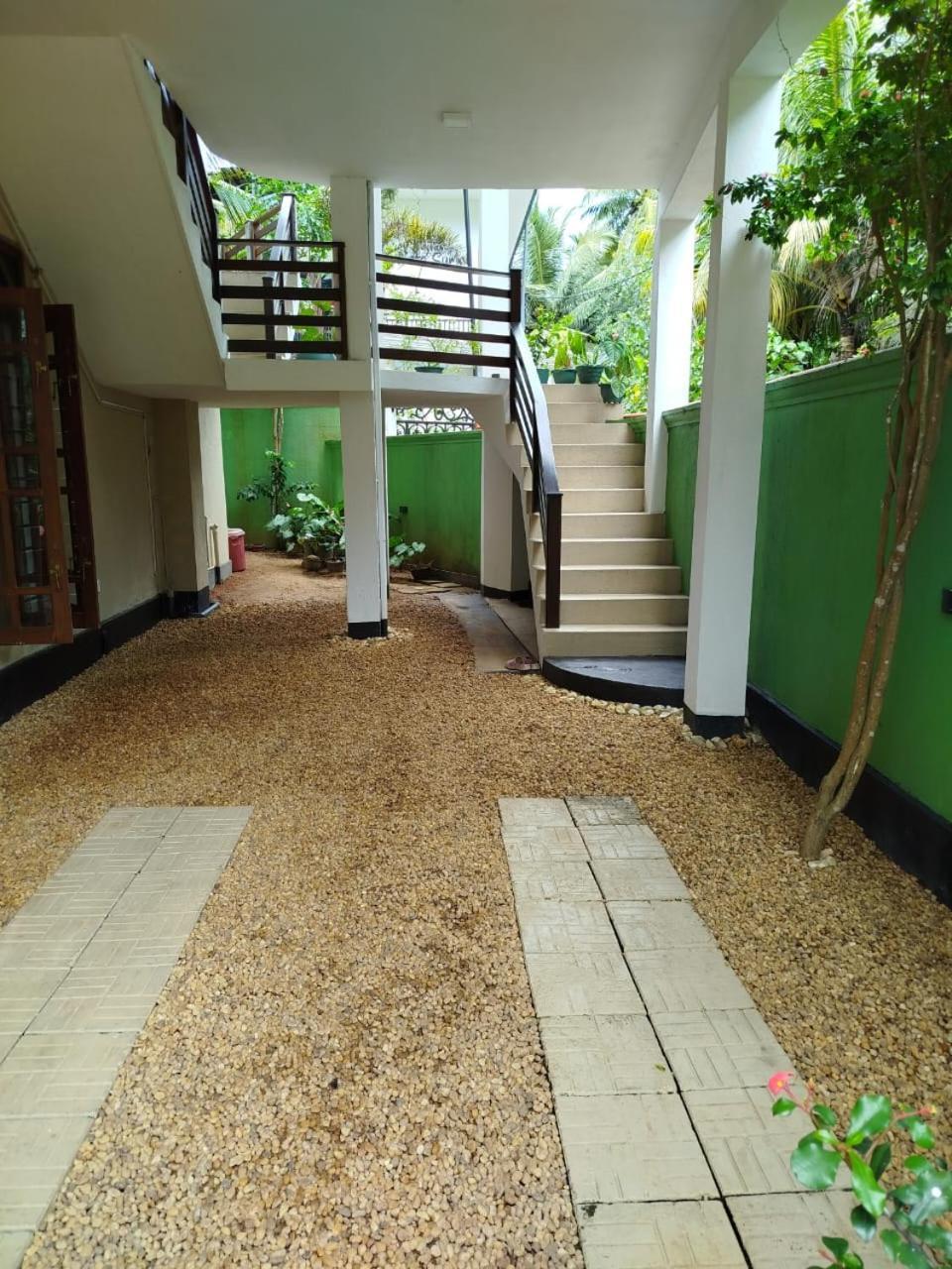 Siyon Yula - Guest House Hikkaduwa Exterior foto