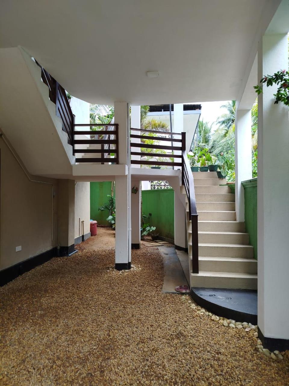 Siyon Yula - Guest House Hikkaduwa Exterior foto